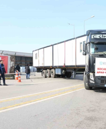 Kocaeli Büyükşehir’in afet bölgesindeki 3 yıllık "dayanışma" raporu