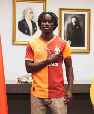 Galatasaray, 5 futbolcu transfer etti