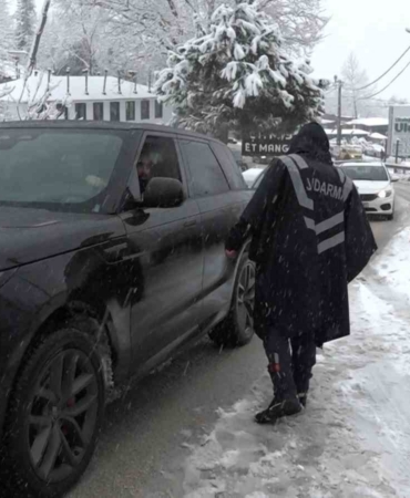 Uludağ’a çıkanlara jandarma izin vermedi