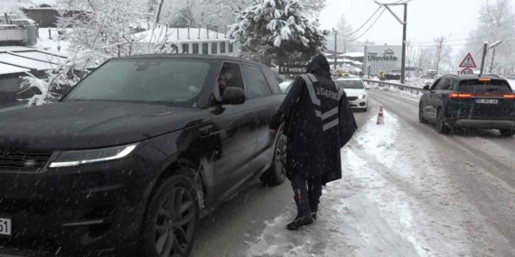 Uludağ’a çıkanlara jandarma izin vermedi