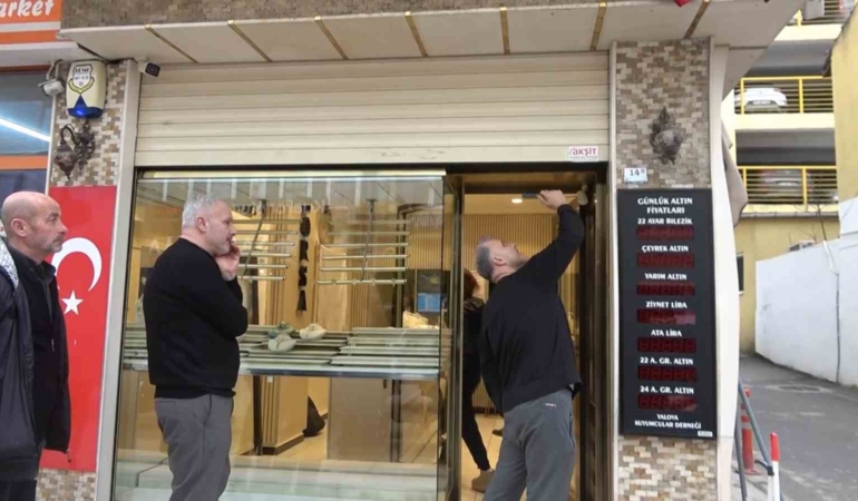 Yalova’da film gibi kuyumcu soygunu