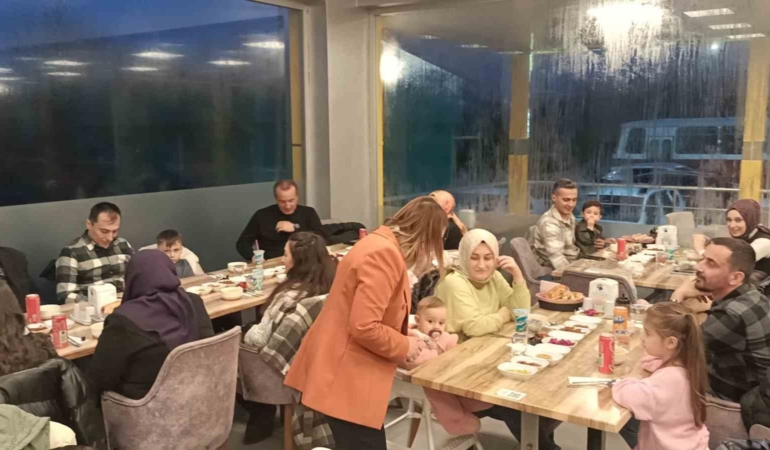 Başkan Zekiye Tekin’den iftar programında dayanışma vurgusu