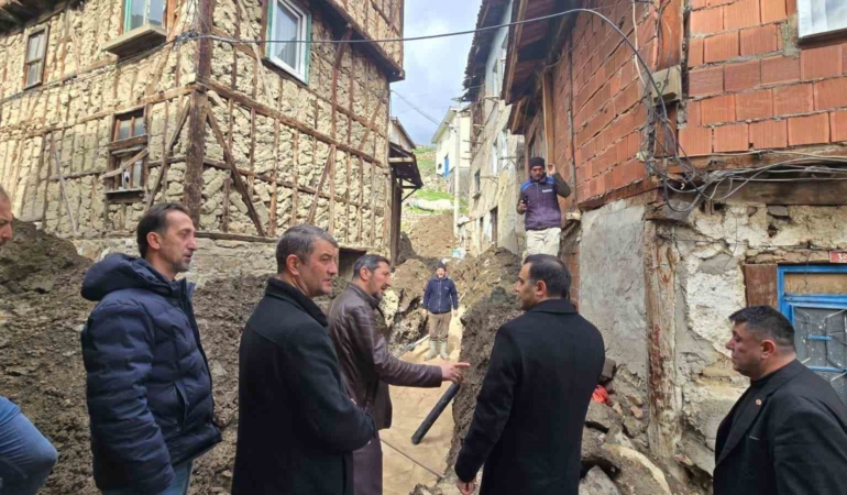 Kaymakam Yayabaşı köylerde çalışmaları inceledi