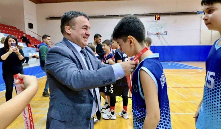 Bilecik’te Küçükler Basketbol Müsabakaları tamamlandı