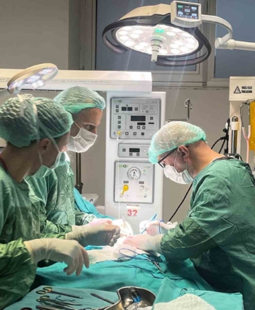 Çanakkale’de prematüre bebeğe hayat kurtaran müdahale