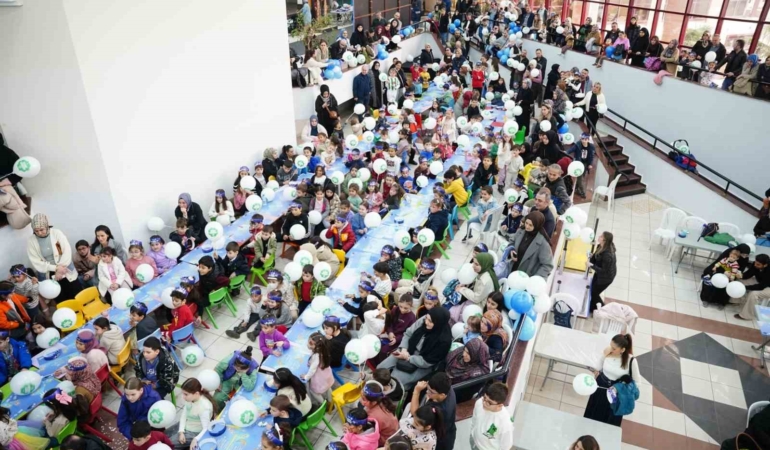Yıldırım’da minikler için iftar vakti
