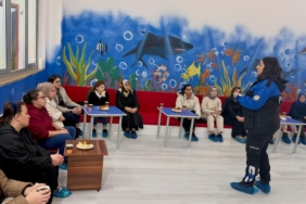 Bilecik’te velilere dolandırıcılık ve akran zorbalığı bilgilendirmesi