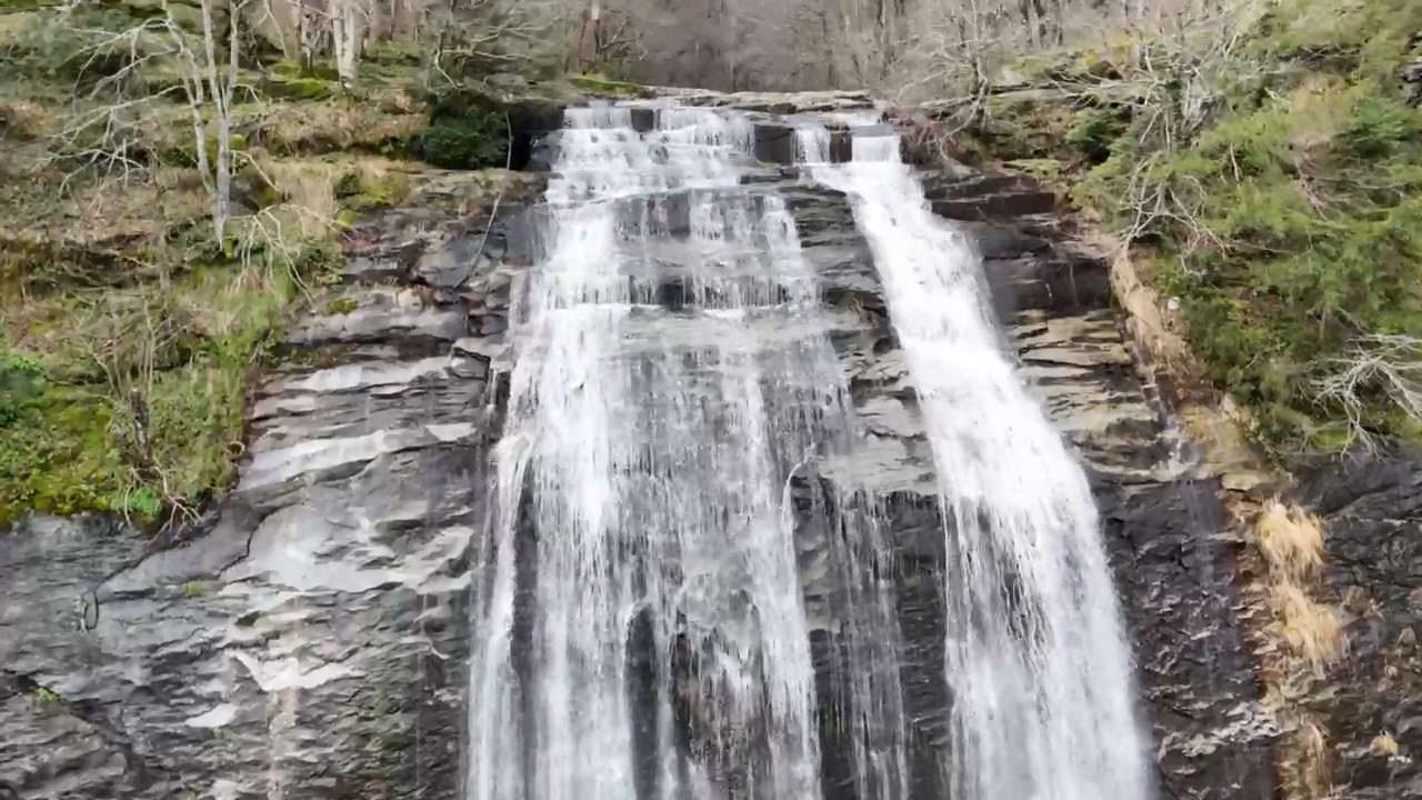 Kar suları Suuçtu Şelalesini coşturdu...