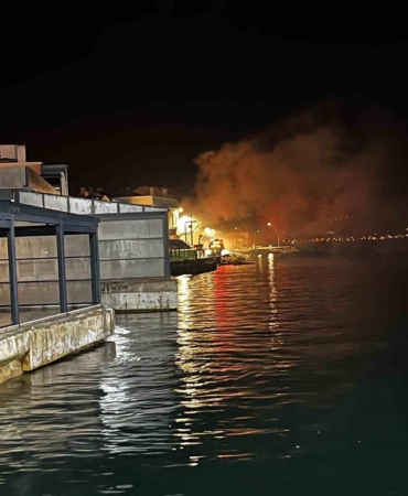 Gelibolu’da korkutan yangın