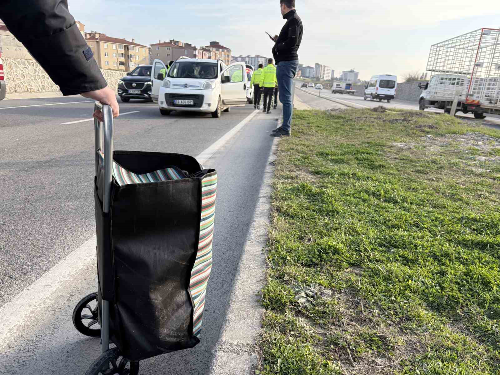 Tekirdağ’da otomobilin çaptığı kadın yaralandı