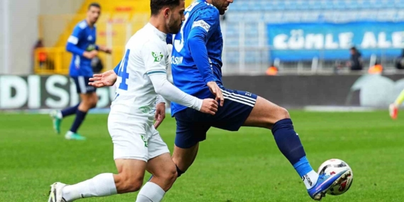 Trendyol Süper Lig: Kasımpaşa: 0 - Çaykur Rizespor: 1 (İlk yarı)