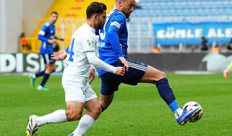 Trendyol Süper Lig: Kasımpaşa: 0 - Çaykur Rizespor: 1 (İlk yarı)