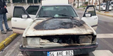Seyir halindeki araçta yangın