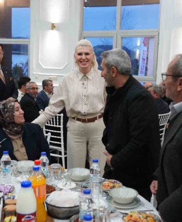 Başkan Subaşı, muhtarlarla iftarda buluştu