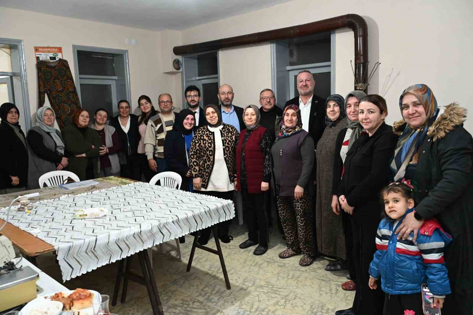 Karacabey Belediyesi’nden kadınlara eğitim ve üretim desteği