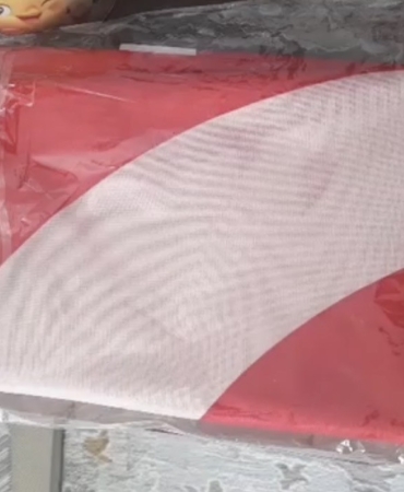 Bursa’da kuryeden bayrak hassasiyeti : Duyarlı hareket kamerada