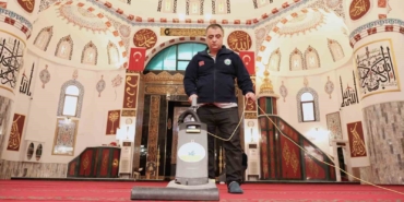 Osmangazi’de camiler Ramazan’a özenle hazırlandı