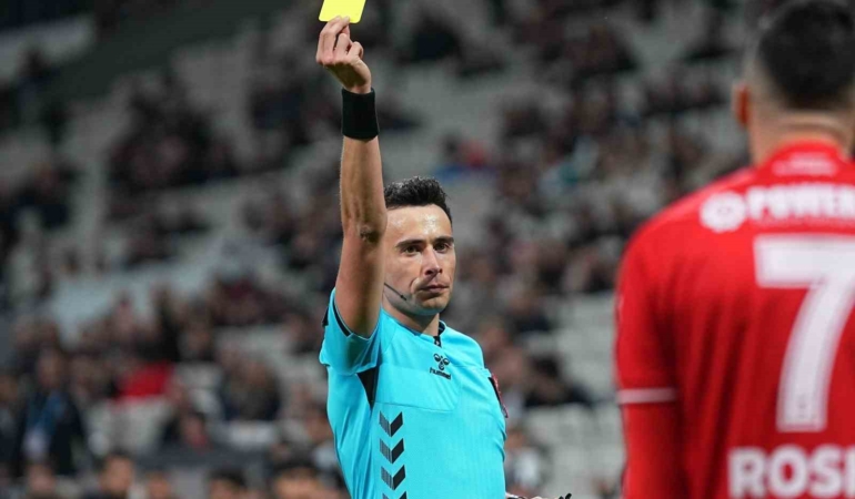 Kocaelispor - Fenerbahçe maçının VAR’ı Abdullah Buğra Taşkınsoy oldu