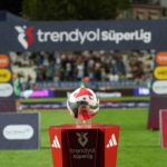 Beşiktaş - Galatasaray derbisinin tarihi açıklandı