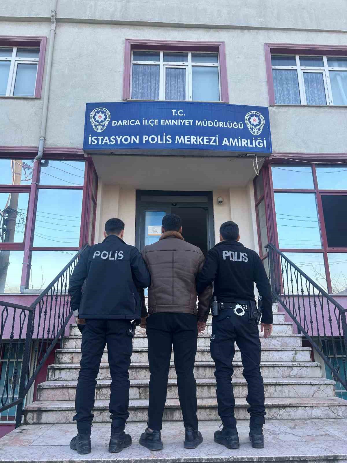 Kocaeli’de husumetlisini bıçaklayan şüpheli tutuklandı