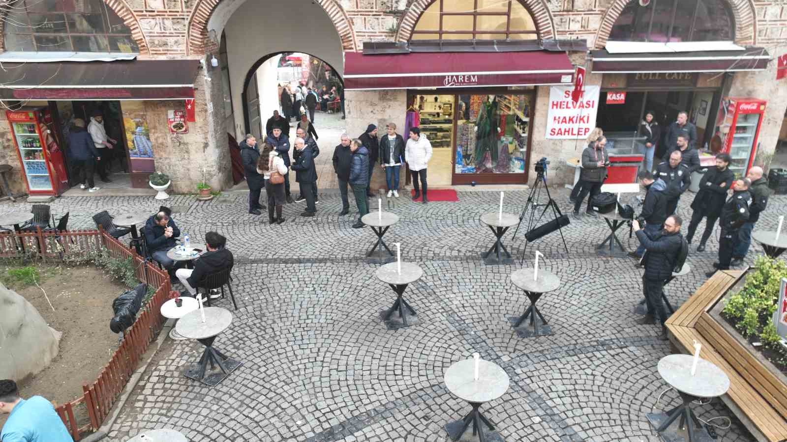 Bursa’da tarihi hanlarda yeni dönem: Avlular boşaltılıyor