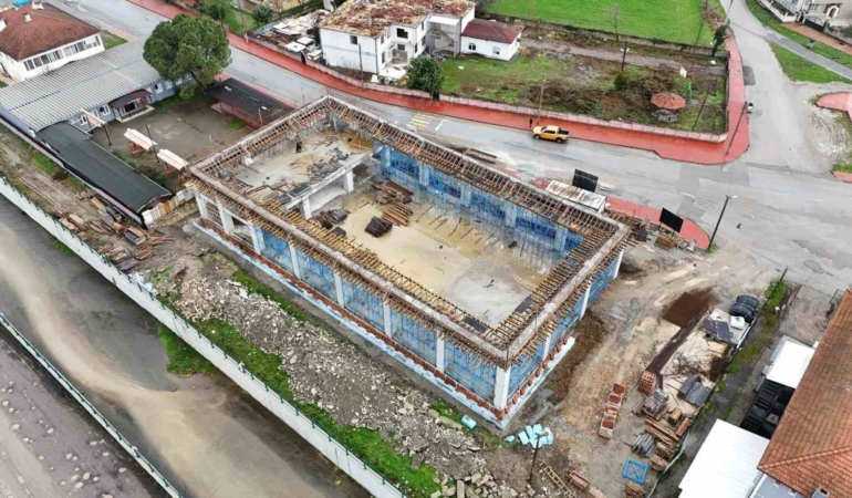 Sakarya’nın spor altyapısını güçlendirecek 4 yeni spor salonu yükseliyor