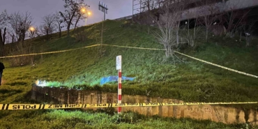 Bayrampaşa’da otoyol kenarında erkek cesedi bulundu