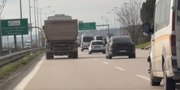 Bursa’da hafriyat kamyonu tehlike saçtı