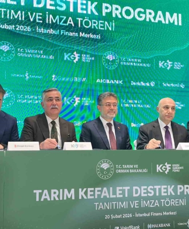 Bakan Yumaklı: "Tarımı sadece bir sektör olarak ele almak, düşünmek büyük bir yanılgı olur"