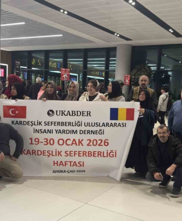 UKABDER eli ile Çad’da Türk sancağı dalgalanıyor