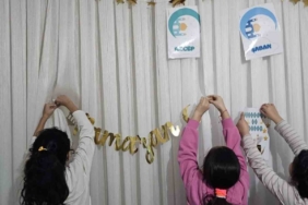 Koruma altındaki çocuklar evlerini Ramazan ayı için süsledi