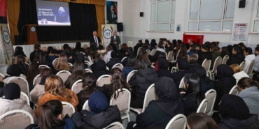 Liseli öğrencilere "Bilinçli su tüketimi" eğitimi verildi