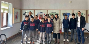 Öğrenciler Ertan Ayçetin bisikletevi’nde Mysia yolları’nı tanıdı