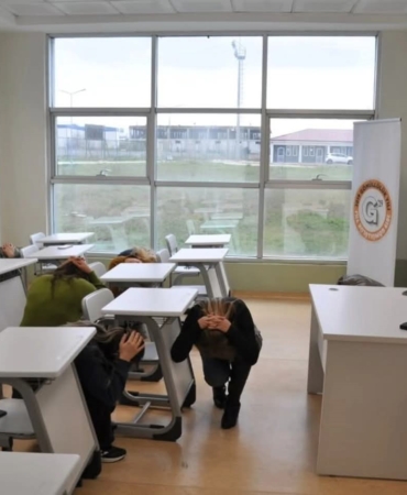 Pınarhisar’da yangın ve deprem tatbikatı gerçekleştirildi