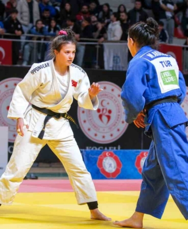 Kağıtsporlu judoculardan 13 madalya