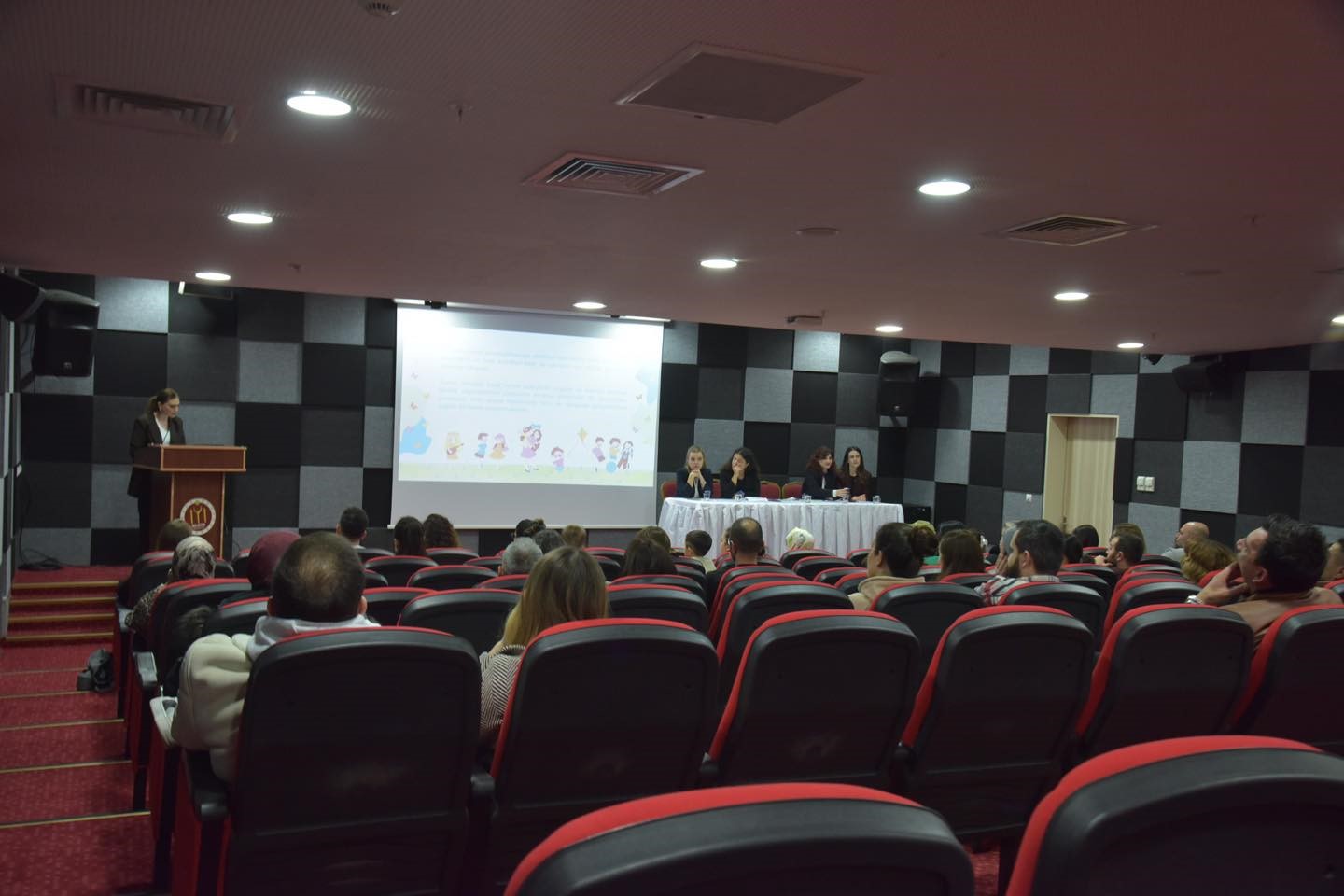 Bilecik Belediyesi’nden Çocuk Sosyal Tesisleri velilerine ’Eğitim Programı’