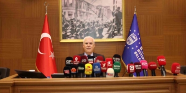 Başkan Bozbey: "Tüm Bursalılara hayırlı Ramazanlar diliyorum"