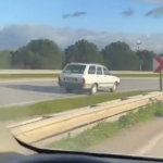 Bursa’da ters şeritten ilerleyen araç tehlike saçtı