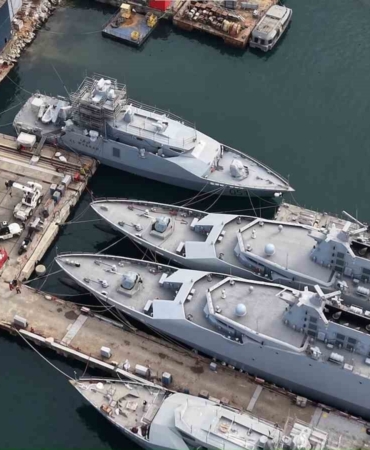 Katar için üretilen hücumbotları suya indirildi