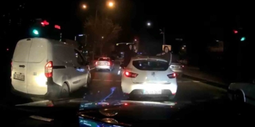 Ataşehir’de konvoy yapıp trafiği tehlikeye atan 3 şüpheli adliyeye sevk edildi