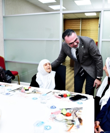 Derekızıklı kadınlardan Mihalgazi’ye destek