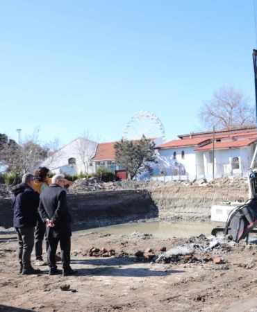 Edremit’te yapımı süren okul inşaatında inceleme