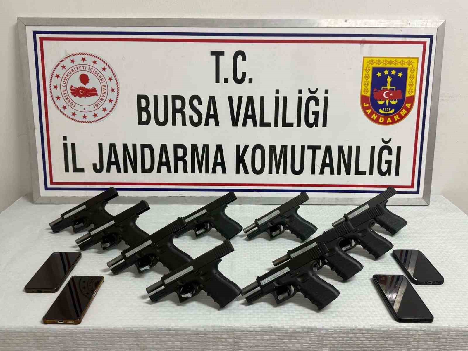 Bursa’da Jandarmadan silah operasyonu