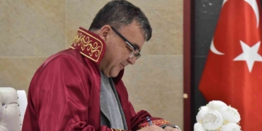 Altıeylül’de yeni evlenecek çiftelere 10 bin TL destek