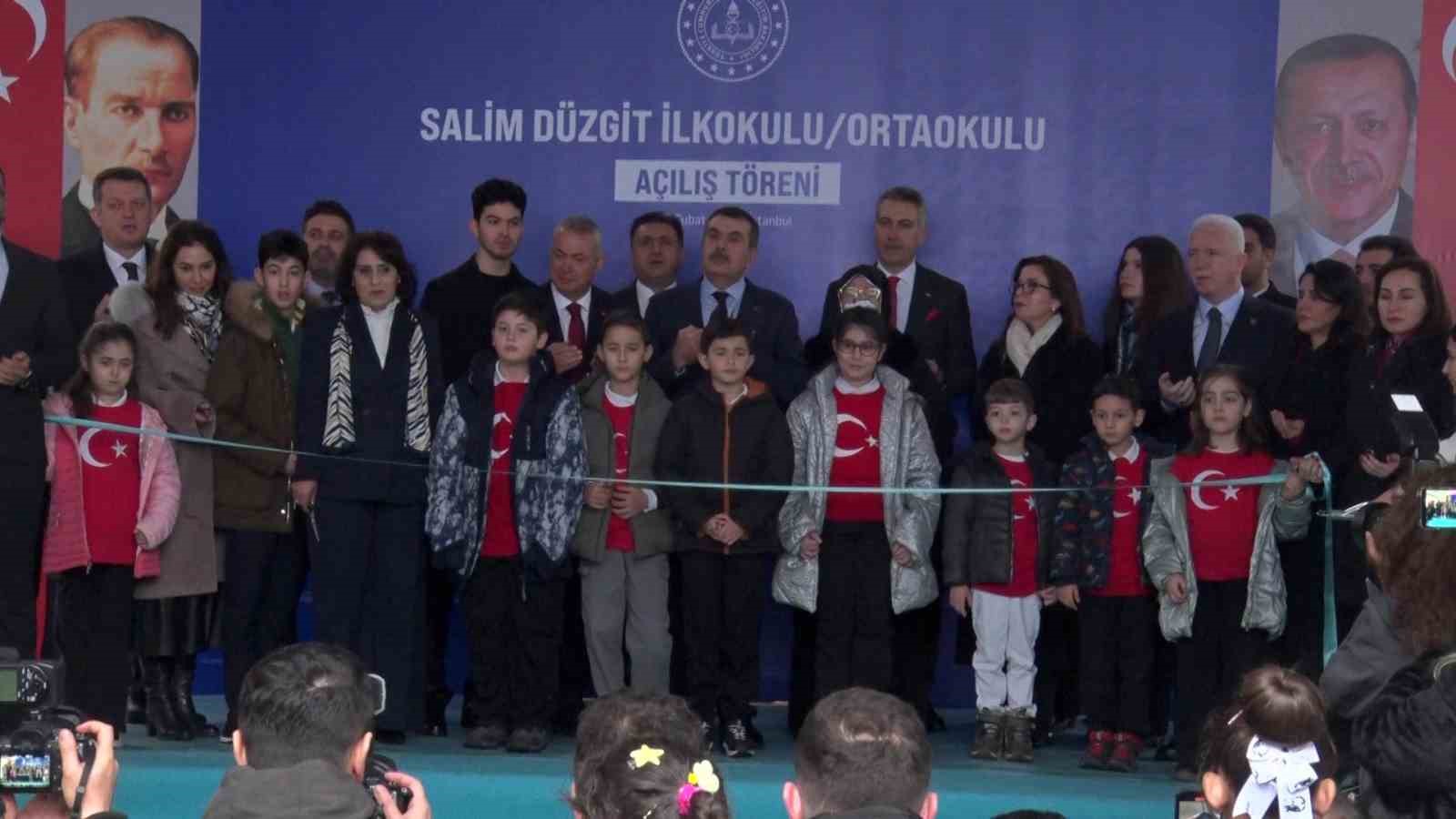 Milli Eğitim Bakanı Tekin: "Cumhurbaşkanımızın liderliğinde eğitim-öğretim süreçlerine çok yoğun bir biçimde katkı verdik"