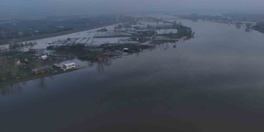 Edirne’de "turuncu alarm" seviyesindeki Meriç Nehri’nde su debisi düşmeye başladı
