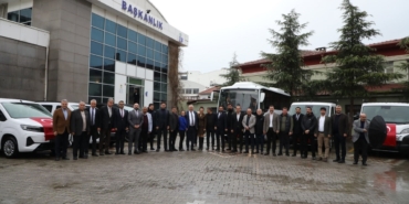 Edremit Belediyesi 8 yeni aracı hizmete sundu