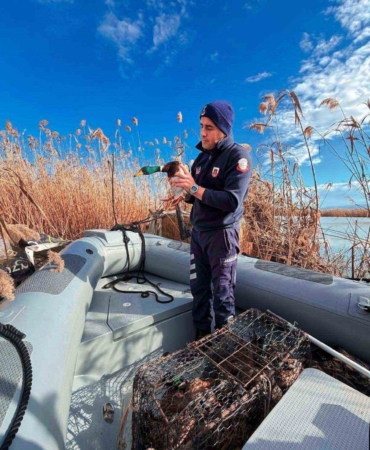Uluabat Gölü’nde usulsüz avlananlara 431 bin TL ceza