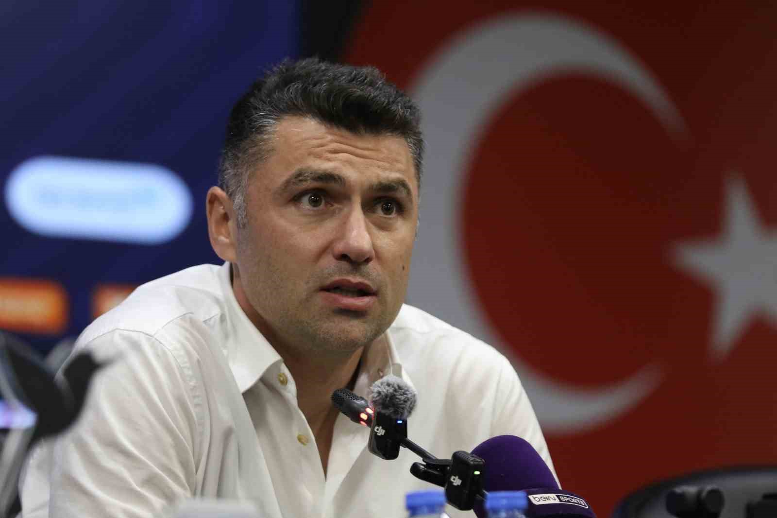 Burak Yılmaz: "Hakem faciası vardı"