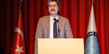 BUÜ’de kişisel verilerin korunması ve dijital mahremiyet eğitimi gerçekleştirildi